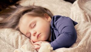 Kenali kepribadian seseorang melihat posisi tidurnya menurut psikologi 1 Baby 1151351 960 720 - patriapos indonesia