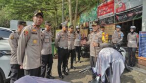 Kapolres blitar tinjau pos pengamanan selorejo dalam operasi ketupat semeru 2025 11 Img 20250327 wa0014 - patria pos