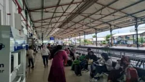 Masih Tersedia Tiket Pasca-Lebaran dari Daop 7 Madiun. Jumlah Penumpang yang Berangkat Naik Signifikan pada H2 Lebaran Idul Fitri 1446 H Masih Tersedia Tiket Pasca-Lebaran dari Daop 7 Madiun. Jumlah Penumpang yang Berangkat Naik Signifikan pada H2 Lebaran Idul Fitri 1446 H - Patriapos