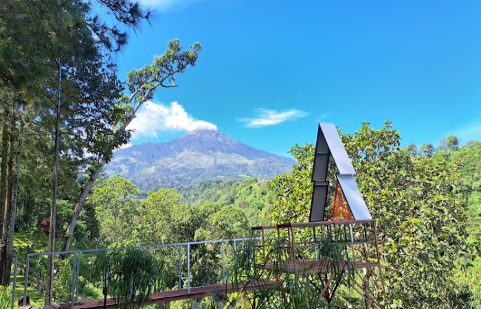 Jelajahi Pesona Kabupaten Mojokerto: 8 Surga Wisata Tersembunyi di Jawa Timur 2025 - Patriapos