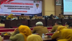 Suasana Rapat Koordinasi dan Evaluasi Pelaksanaan MCSP dan SPI Tahun 2025 yang digelar Pemerintah Kabupaten Blitar di Ruang Candi Penataran, Senin (15/9/2025).