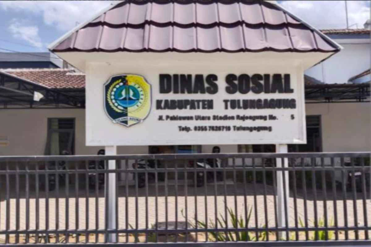 Dinas Sosial Kabupaten Tulungagung Pusat Pengelolaan Dana Bagi Hasil Cukai Hasil Tembakau (DBHCHT) untuk mendukung kesejahteraan petani, buruh rokok, dan warga miskin ekstrem.