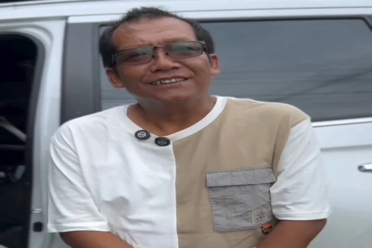 Ketua DPRD Kabupaten Blitar, Supriadi, hadir langsung dan memberikan dukungan terhadap program yang dijalankan pemerintah daerah.