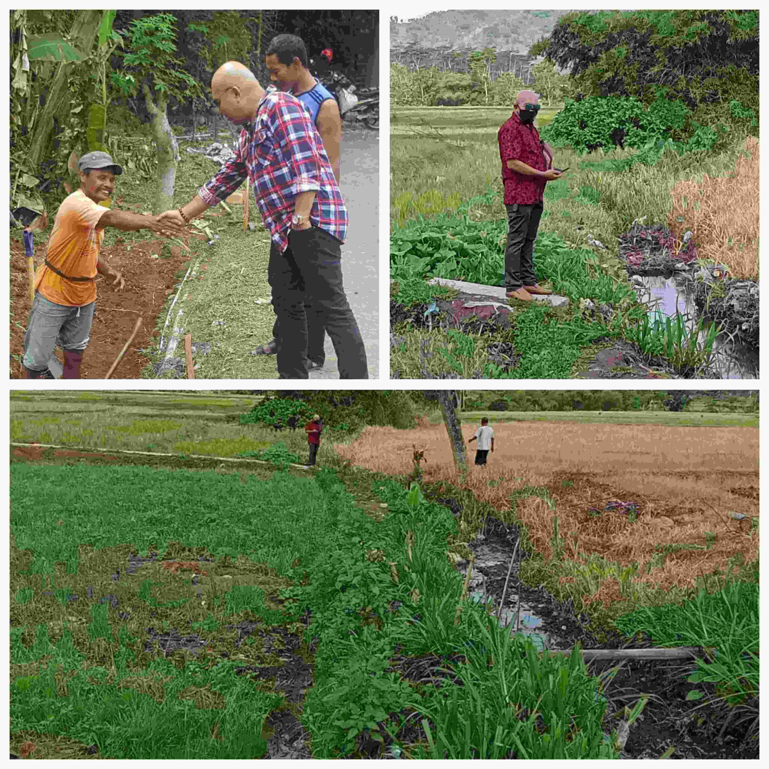Budi Susila Jaya melakukan survei lokasi rencana pembangunan saluran irigasi pertanian organik.