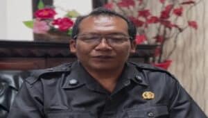 Ketua DPRD Kabupaten Blitar Supriadi Ajak Masyarakat 'Ojo Gentar' Lawan Korupsi Lewat Program Pariwara KPK Ketua DPRD Kabupaten Blitar Supriadi saat mendukung gerakan antikorupsi melalui program Pariwara KPK.