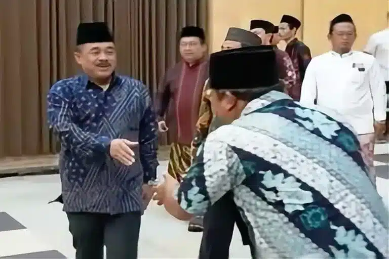 Pelantikan dan Rapat Kerja Cabang I ISNU Kabupaten Blitar di Hall Kampung Coklat, Kecamatan Kademangan, dihadiri sejumlah tokoh daerah, Kamis (30/4/2026).