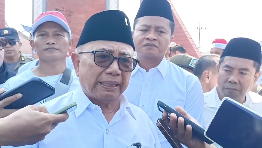 Ratusan Peternak Turun ke Kanigoro, Bagikan 1 Juta Telur dan Suarakan Nasib Usaha Rakyat Ratusan Peternak Turun ke Kanigoro, Bagikan 1 Juta Telur dan Suarakan Nasib Usaha Rakyat - Patriapos