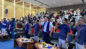 FEB UNP Kediri dan Yuntech Taiwan Kolaborasi, siapkan tenun ikat Kediri tembus pasar global FEB UNP Kediri dan Yuntech Taiwan Kolaborasi, siapkan tenun ikat Kediri tembus pasar global - Patriapos