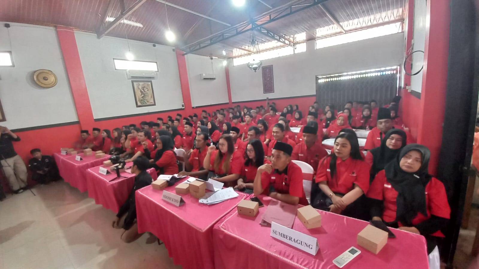 Awali Jatim, DPC PDI Perjuangan Blitar Gelar Musyawarah Ranting Perdana di Selorejo - Patriapos