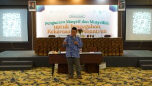 RMI PBNU dan SAKA PBNU Gelar ToT Musyrif-Musyrifah Dukung Gerakan Nasional Pesantrenku Aman Suasana penyampaian materi pada Training of Trainers (ToT) Penguatan Musyrif dan Musyrifah untuk Pencegahan Kekerasan di Pesantren di Yogyakarta, Kamis (16/7/2026).