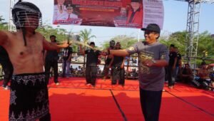 Tiban Ramaikan Hari Jadi ke-702 Blitar, Guntur Wahono Dorong Tradisi Tetap Lestari Tiban Ramaikan Hari Jadi ke-702 Blitar, Guntur Wahono Dorong Tradisi Tetap Lestari - Patriapos
