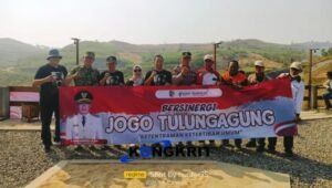Serap Aspirasi Warga, Plt Bupati Ahmad Baharudin Tegaskan Semangat Jogo Tulungagung di Pucanglaban dan Kalidawir Serap Aspirasi Warga, Plt Bupati Ahmad Baharudin Tegaskan Semangat Jogo Tulungagung di Pucanglaban dan Kalidawir - Patriapos