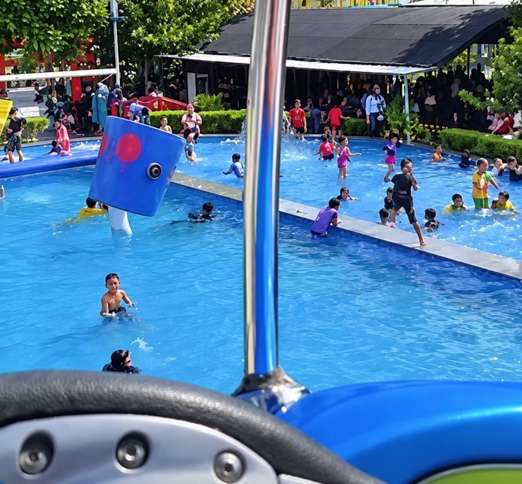Wahana Blitar Park