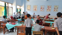 Puskesmas Simo Periksa Kesehatan Ratusan Pelajar SMPN 1 Kedungwaru