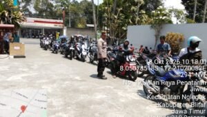 Polres Blitar Kota memantau ketersediaan dan distribusi BBM di sejumlah SPBU untuk memastikan pasokan mencukupi serta mengimbau masyarakat tidak melakukan pembelian berlebihan.