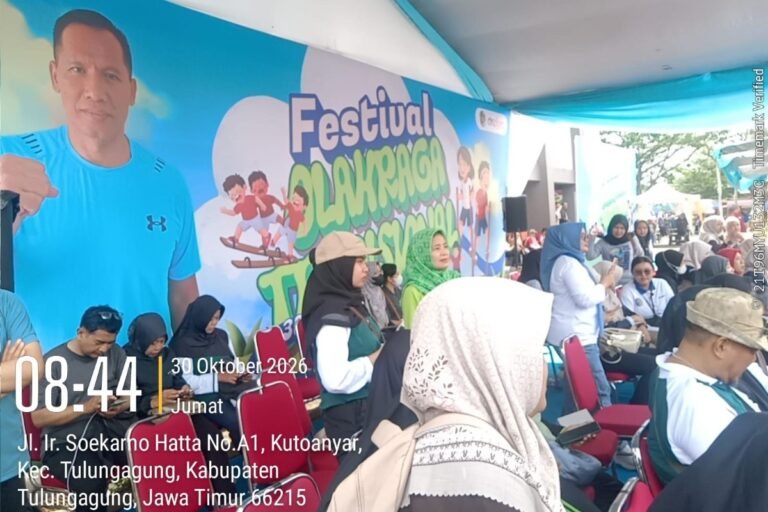 Festival Olahraga Tradisional dalam rangka memperingati Hari Jadi ke-821 Kabupaten Tulungagung diikuti 765 peserta, Jumat (30/10/2026).